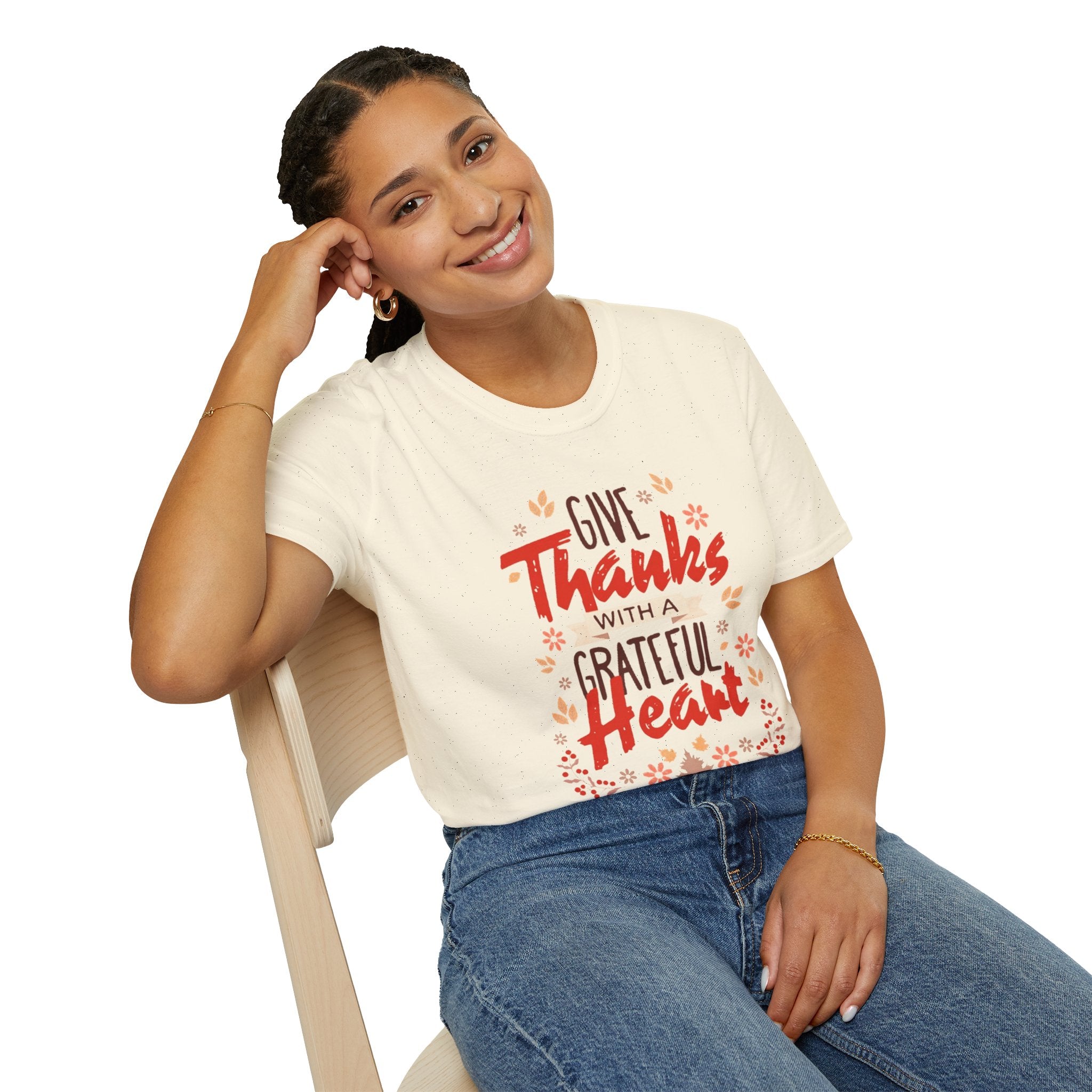 "Give Thanks with a Grateful Heart" Thanksgiving T-Shirt - Festive Fall Design for Men & Women