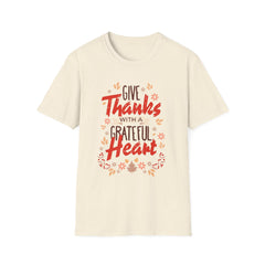 "Give Thanks with a Grateful Heart" Thanksgiving T-Shirt - Festive Fall Design for Men & Women